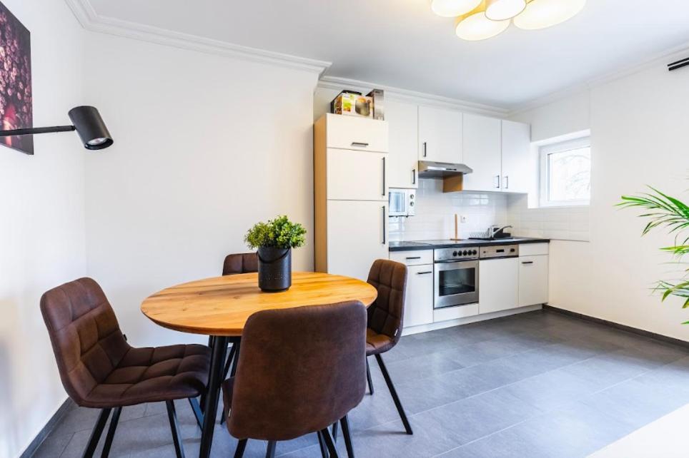 Experience Central Vienna From A Stylish And Modern Apartment 외부 사진