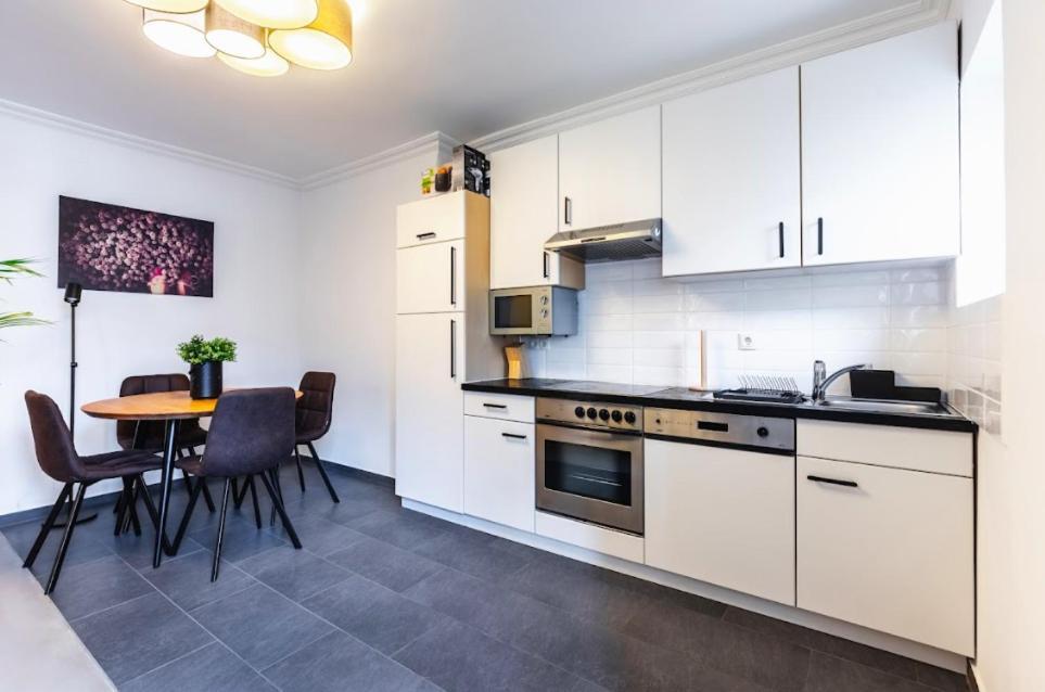 Experience Central Vienna From A Stylish And Modern Apartment 외부 사진