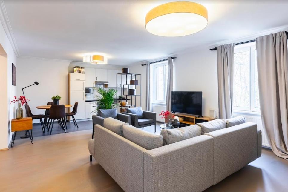 Experience Central Vienna From A Stylish And Modern Apartment 외부 사진